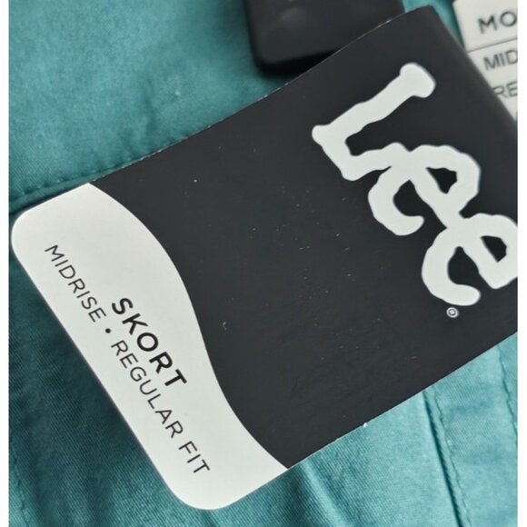 NWT Lee Womens Midrise Skort Size 10 Regular Fit – Water Scape Teal, Casual - Picture 3 of 5